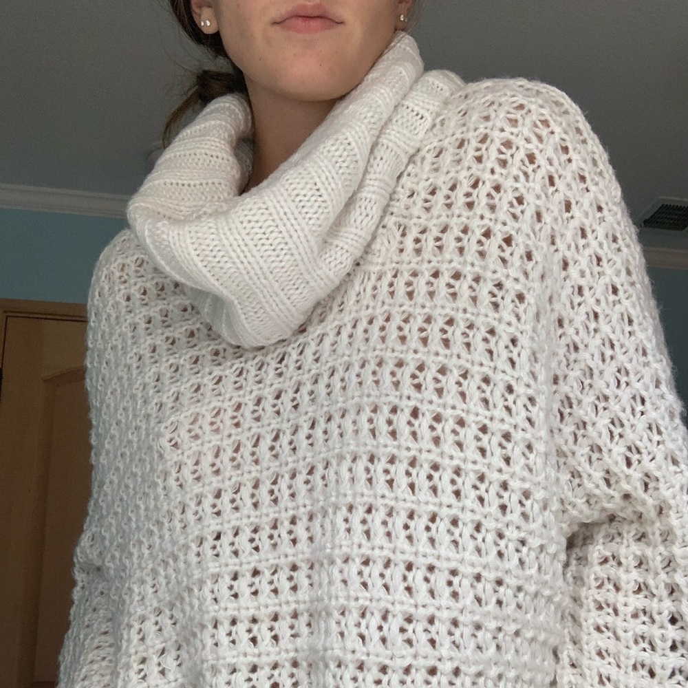 Express White Turtle Neck Sweater